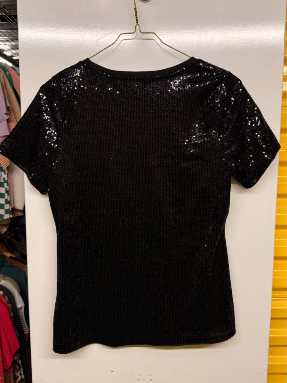 Isaac Mizrahi Live! Black Sequin Short Sleeve Crewneck Top - Size Small